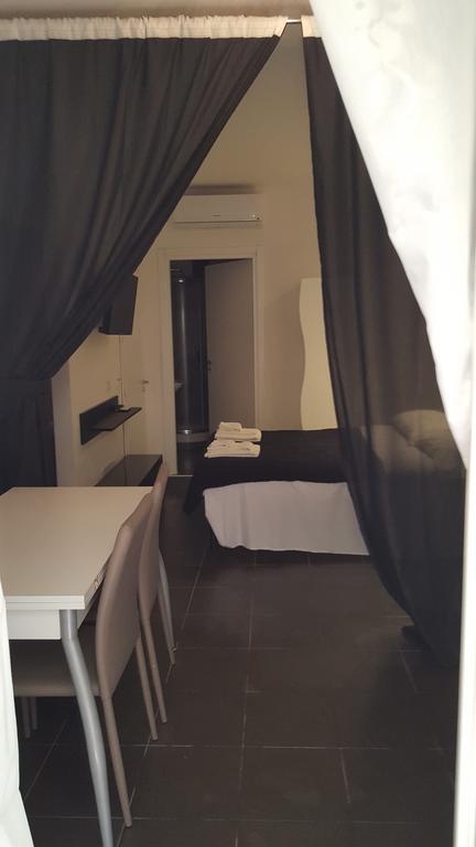 Отель Sweet Roma Экстерьер фото
